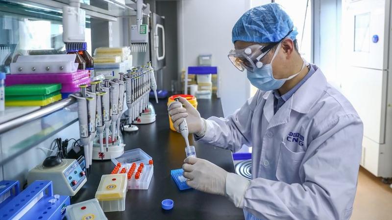 China a aprobat primul patent al unui vaccin împotriva COVID-19 - 541837235831800autojpg-1597671932.jpg