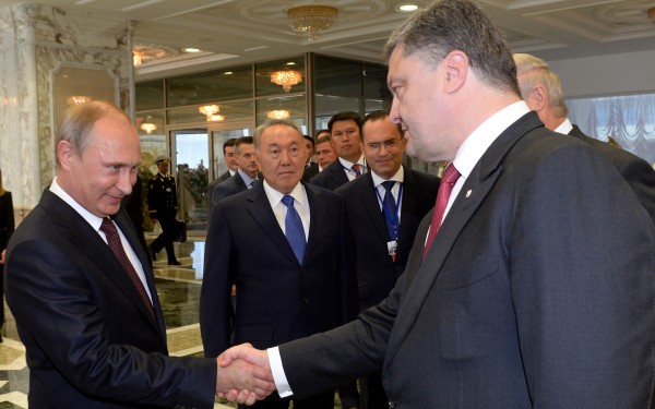 Poroșenko și Putin au ajuns la un ACORD PARȚIAL privind criza din Ucraina - 61561548-1423727700.jpg