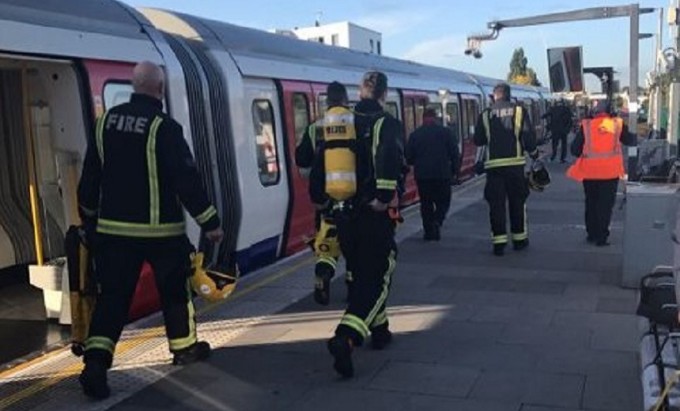 OFICIAL! Explozia de la metroul din Londra, ACT TERORIST - 61909773-1505467995.jpg