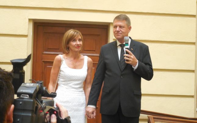 Klaus Iohannis își va petrece vacanța la Sibiu și la Neptun - 646x404-1438276228.jpg