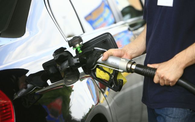 Unde găsești cei mai ieftini carburanți? Se lansează cea mai tare aplicație pentru șoferi - 646x4042-1561976464.jpg