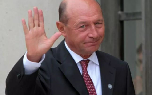 Traian Băsescu: Rusia trebuie scoasă din sistemul bancar internaţional - 646x4042-1645531134.jpg