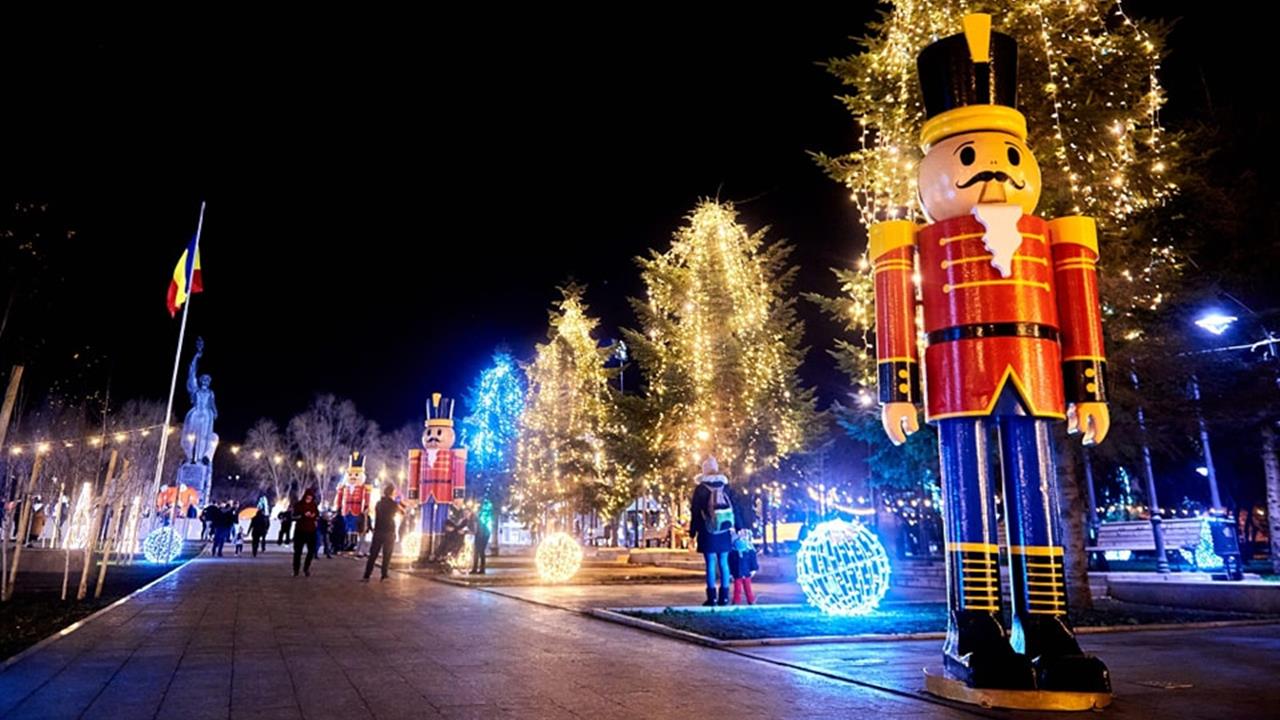 Târgul de Crăciun din parcul „Oleg Danovski” se deschide joi, 30 noiembrie - 82787990570075048933029175312910-1701282394.jpg