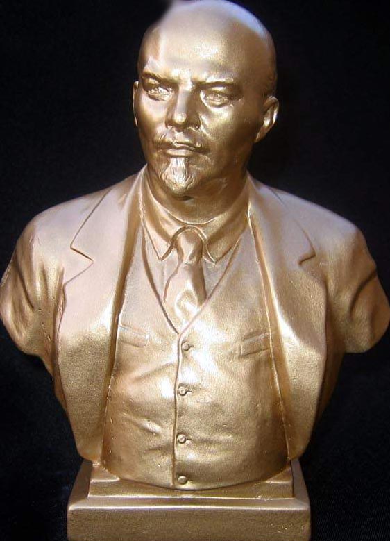 Evreul și bustul lui Lenin… - 8iulieevreulsibustulluilenin-1310131491.jpg