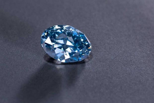 Un diamant albastru rar, de 20 de carate, descoperit în Botswana - 93e62f069559c743af987c48938ad10b-1555507540.jpg