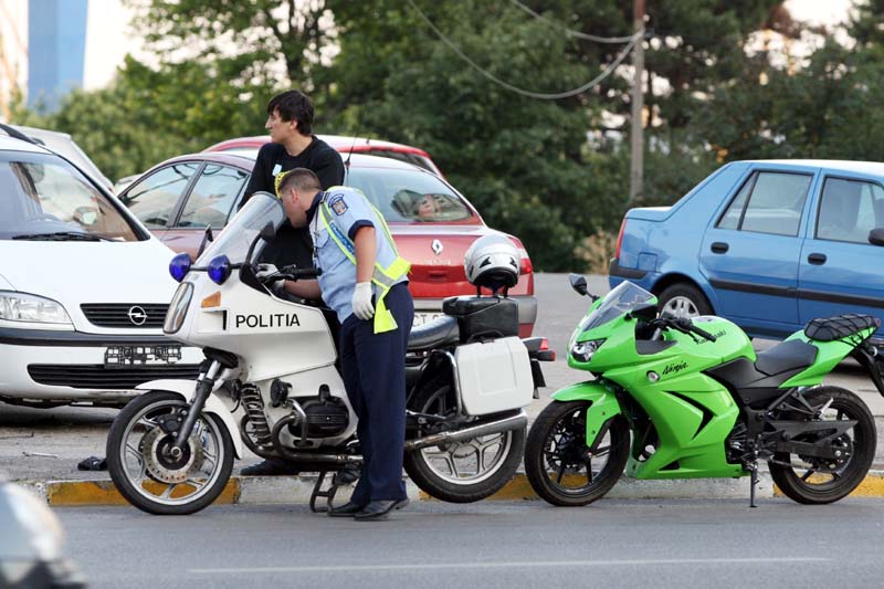 Poliția Rutieră Constanța și RAR au declarat război motocicliștilor zgomotoși - 9a4f82e5701102ac04970b46f099044f.jpg