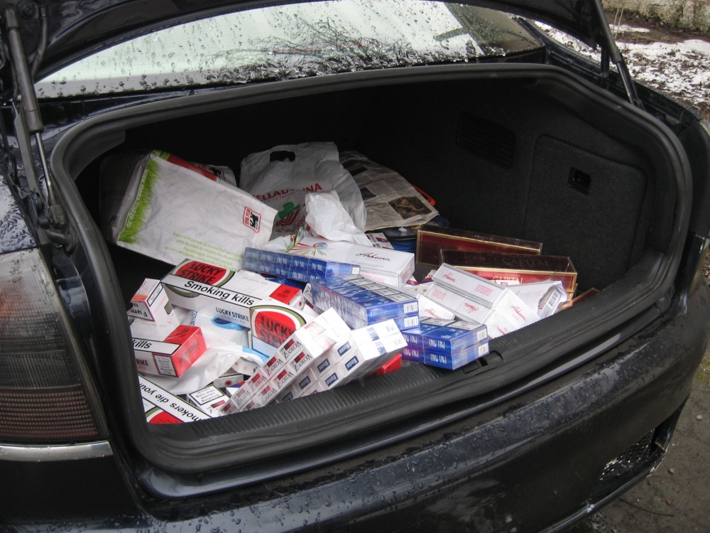 Mii de țigarete confiscate de Garda de Coastă - 9martietigariconfiscategarda-1331287549.jpg
