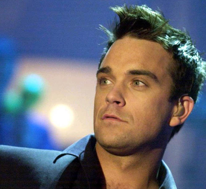 Robbie Williams și-a arătat posteriorul în direct - aa72117925931721c1a4c89a2bb61257.jpg