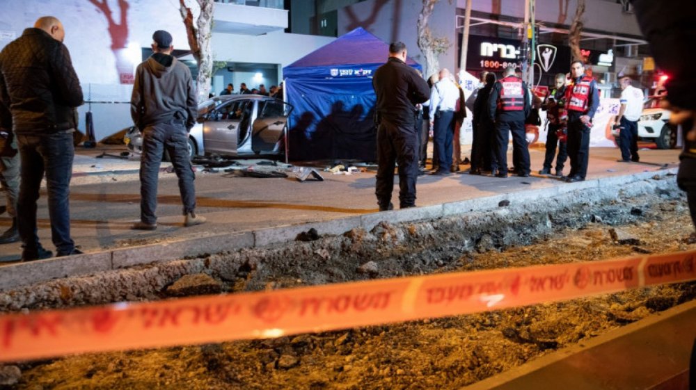 Atac terorist în Israel! Autorul atacului a fost împuşcat mortal, după ce a rănit trei polițiști - ab-1671813245.jpg