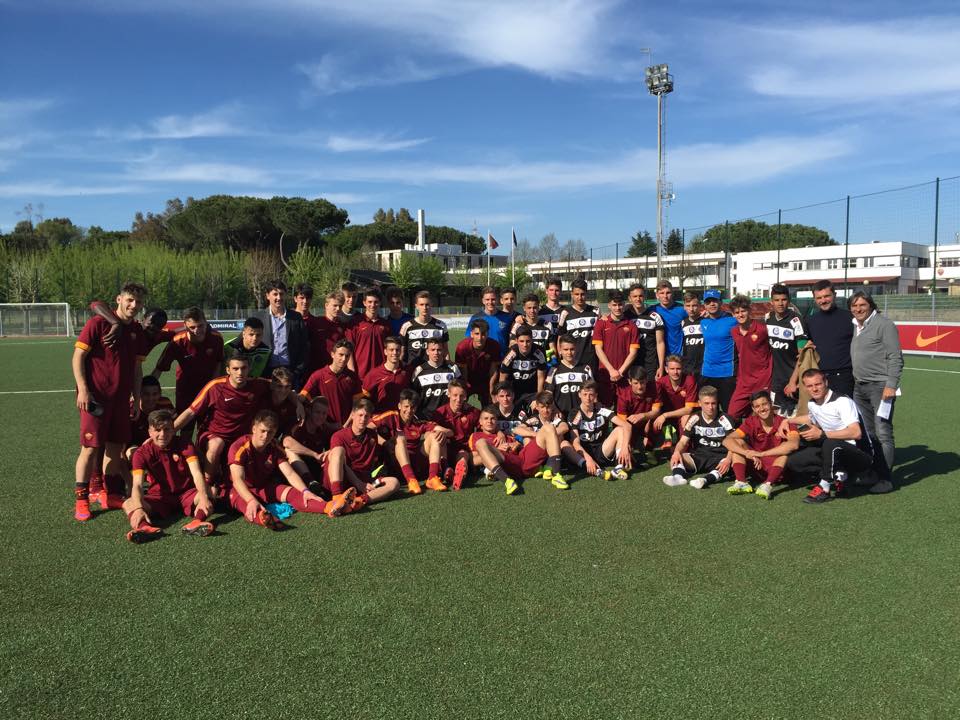Fotbal: AGH U17, două victorii contra AS Roma - academie-1429778702.jpg