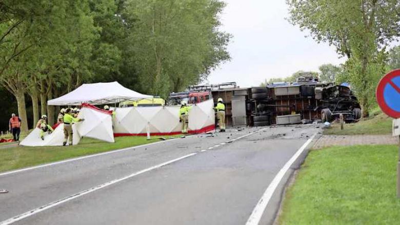 Ministerul Public din Olanda: Cetățeanul căutat în România pentru crimă a murit, intrând cu mașina într-un camion - acc2-1569258171.jpg