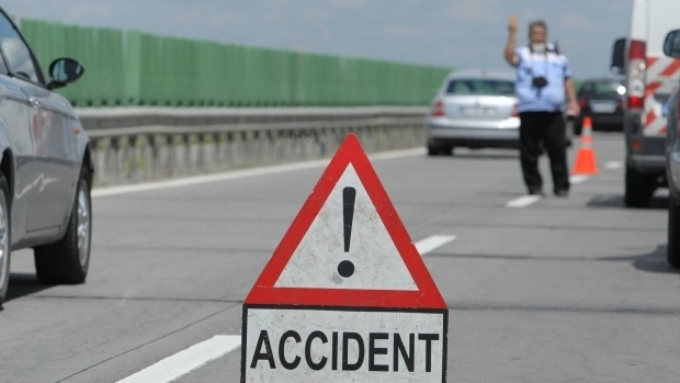 Accident RUTIER pe Autostrada Soarelui. Traficul este ÎNGREUNAT - accident-1469806945.jpg