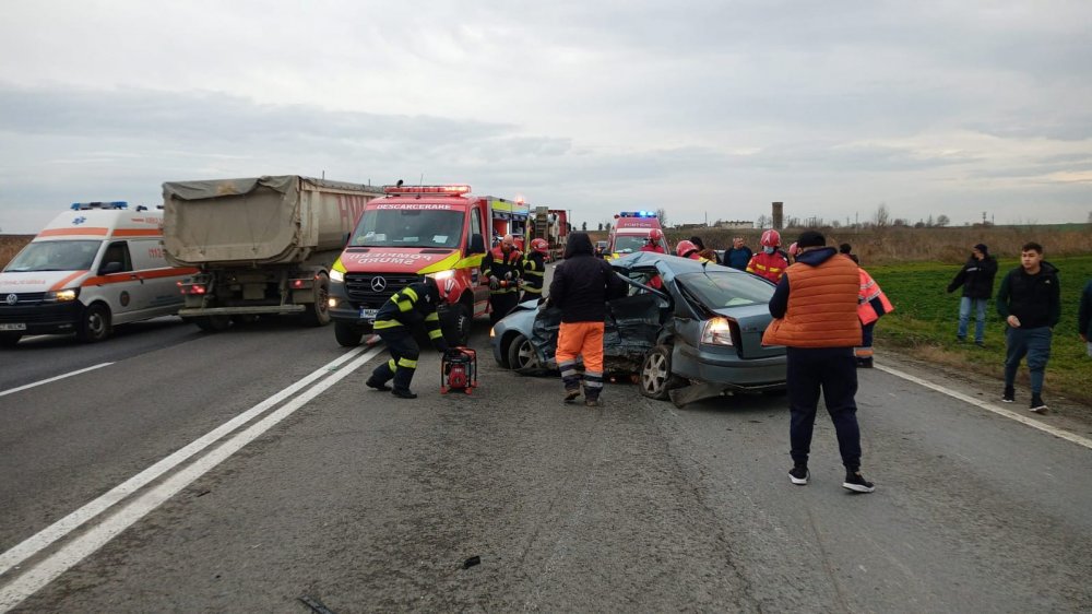 Constanța: Accident rutier cu victime în Mihail Kogălniceanu - accident-1639147152.jpg