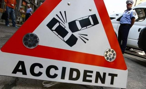 Accident rutier la intrare  în Constanța, dinspre Ovidiu - accident1-1340217253.jpg