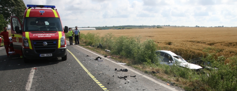 16 accidente rutiere grave, ieri, pe șoselele din România - accident22-1352198797.jpg