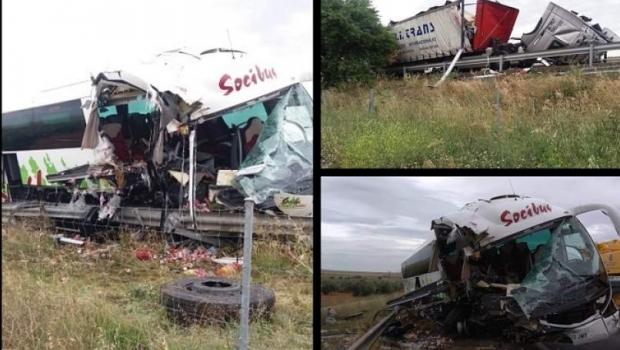 Accident grav pe o autostradÄƒ din Spania. Un romÃ¢n se aflÄƒ printre victime - accident71983900-1528525834.jpg