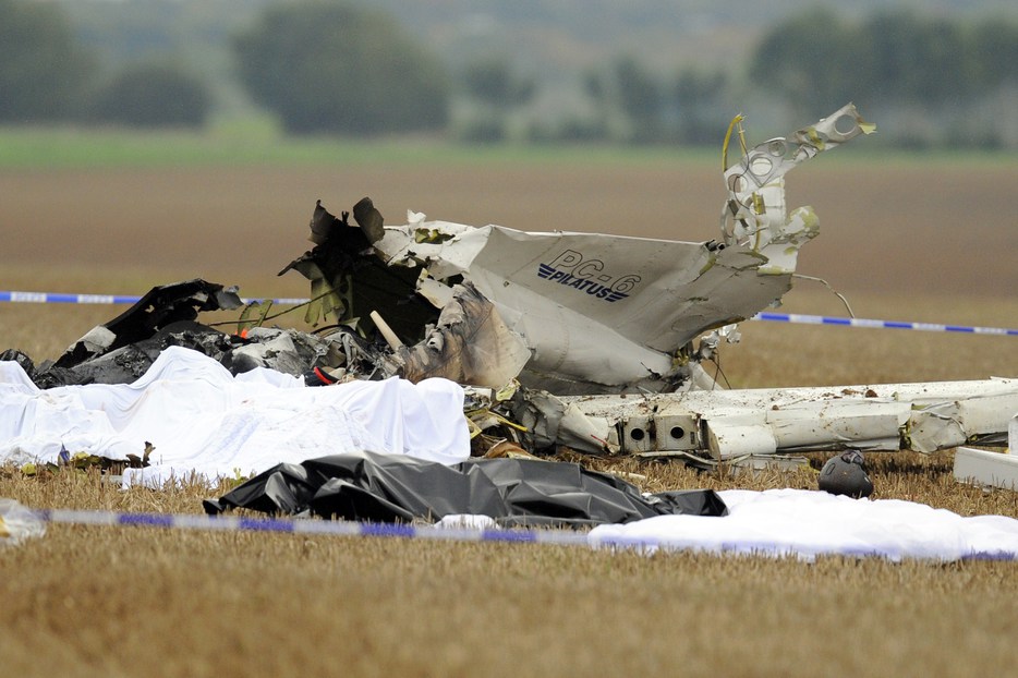 Care este starea piloților care s-au catapultat înainte de prăbușirea avionului IAR 99 Șoim - accidentavionmediafaxfotojohnthy-1531824755.jpg