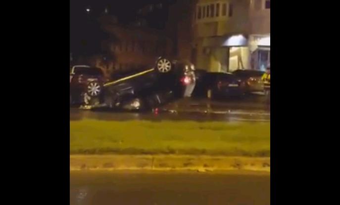 Video. Un șofer beat s-a răsturnat cu mașina, în Constanța, după ce a lovit două autoturisme - accidentmasina-1462453134.jpg
