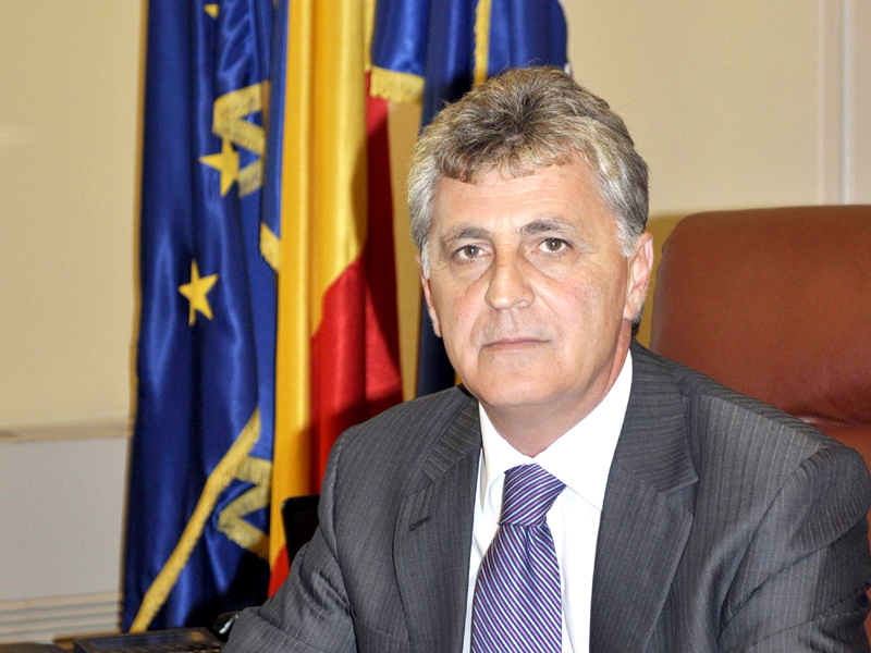 Acorduri semnate între miniștrii român și moldovean ai Apărării - acordurisemnateministriromansimo-1386100081.jpg