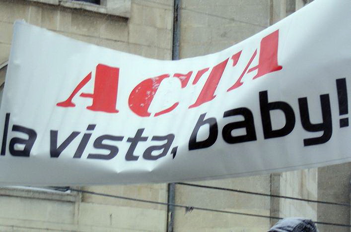 Guvernul bulgar a aprobat suspendarea ratificării acordului ACTA - actalavistababy-1329310319.jpg