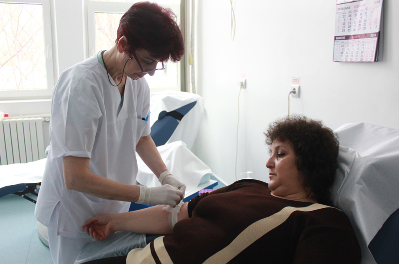 Acțiune de donare de sânge, în localitatea Mihai Viteazu - actiunededonare-1434479671.jpg