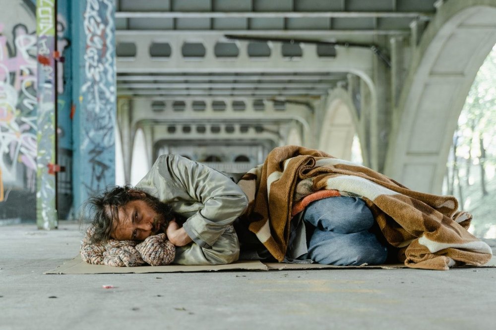 Noi servicii sociale destinate nevoilor persoanelor fără adăpost - adapost-1668797411.jpg