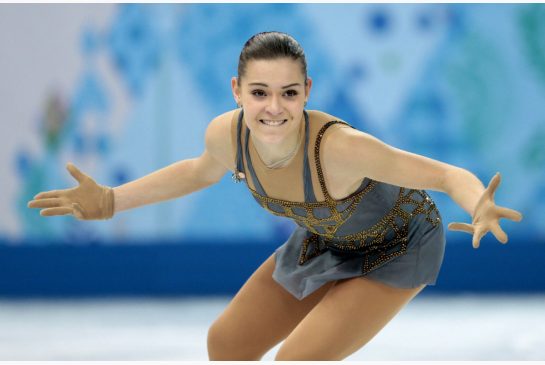 Adelina Sotnikova a câștigat titlul olimpic la patinaj artistic - adelinapatinaj2102-1392969508.jpg