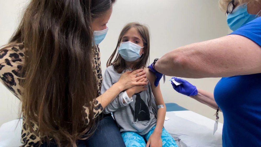 A fost aprobată vaccinarea copiilor cu vârsta între 12-15 ani - afostaprobatavaccinarea-1622217038.jpg
