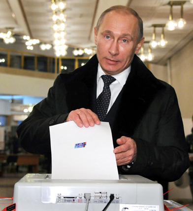 SUA cer anchetă privind corectitudinea alegerilor din Rusia - alegeriputin-1331044776.jpg