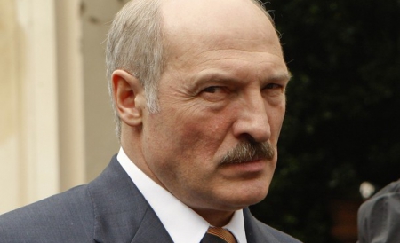 Rușii au încercat să-l mituiască pe președintele Belarusului - aleksandrlukasenko-1350458842.jpg