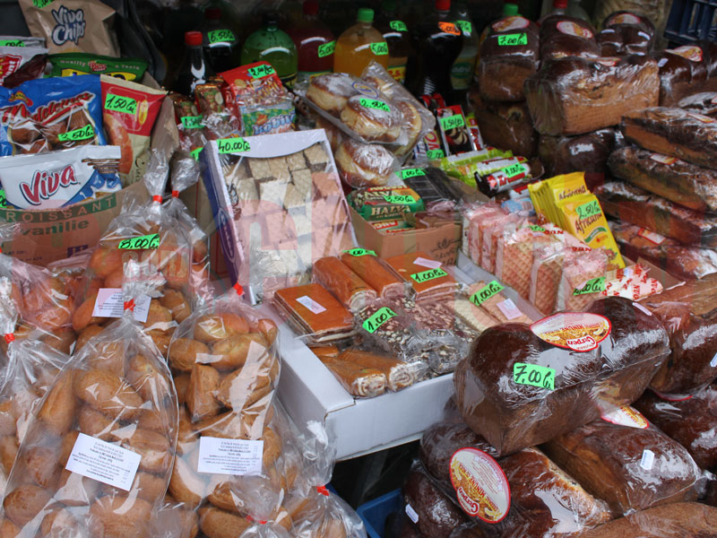 DSVSA Constanța / Au ajuns la gunoi produse alimentare în valoare de aproape 113.000 lei - alimente-1381240430.jpg