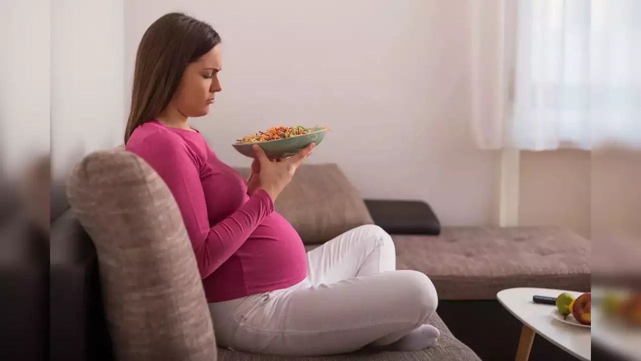 Ce alimente sunt nocive în dieta femeilor însărcinate - alimentejpeg-2-1702816133.jpg