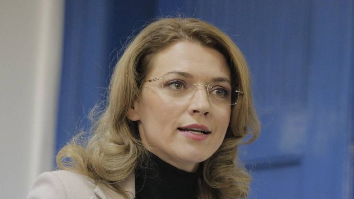 Alina Gorghiu, validată ca președinte unic al PNL - alinagorghiupnlnou07215600-1475942478.jpg