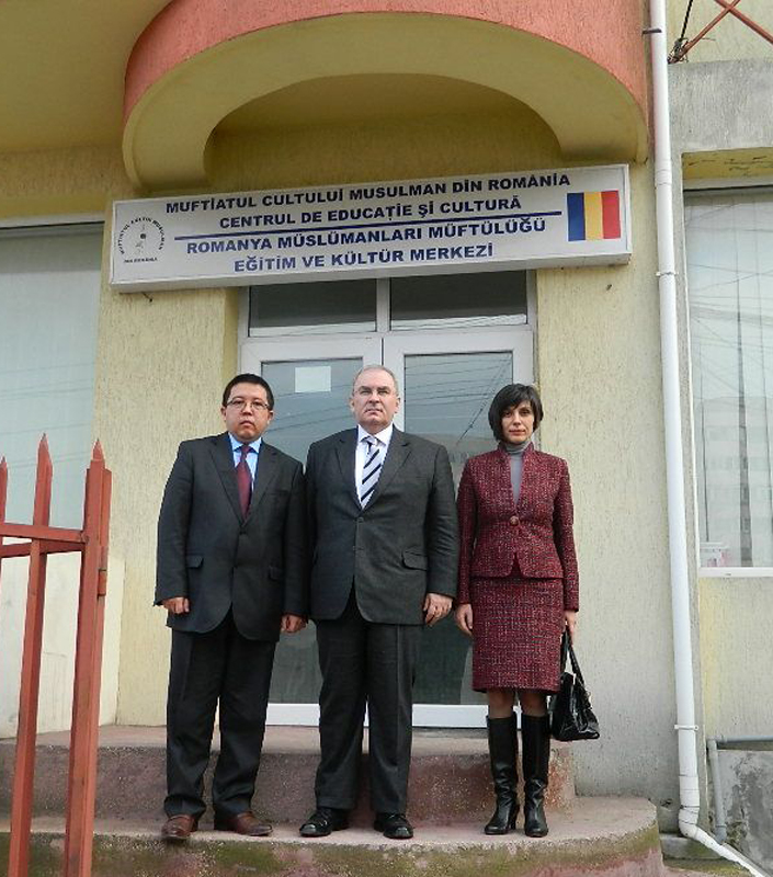Ambasadorul Republicii Turcia a vizitat Constanța - ambasadorturcia-1360684967.jpg