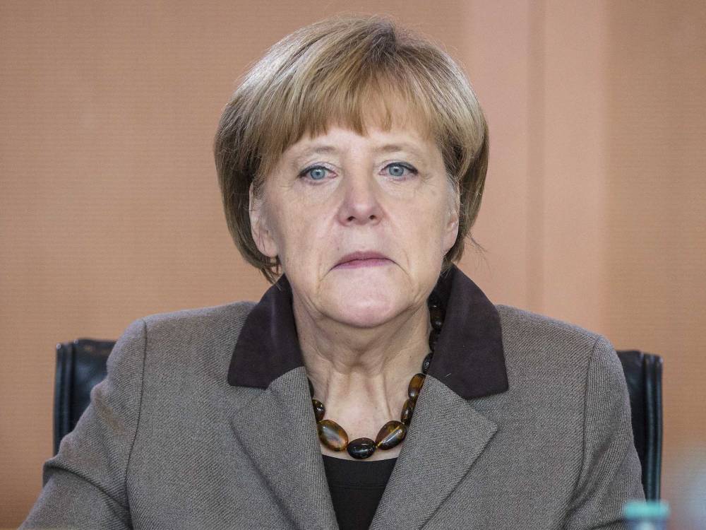 Unul din trei germani dorește ca Angela Merkel să demisioneze din cauza crizei refugiaților - angelamerkel-1444754110.jpg