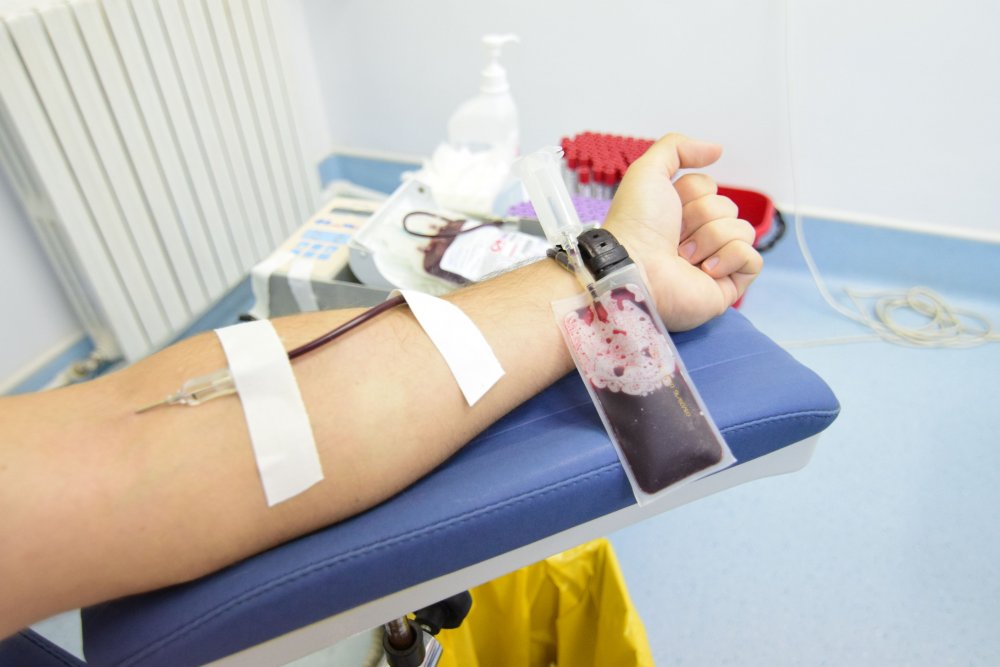 Centrul de Transfuzii a intrat în criză. Constănțeni, donați sânge! - apelsange2-1525853921.jpg