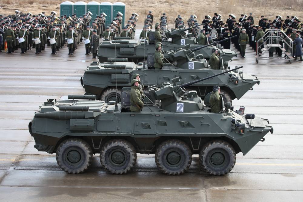 Rusia a încheiat manevrele sale militare excepționale - armata-1426949686.jpg