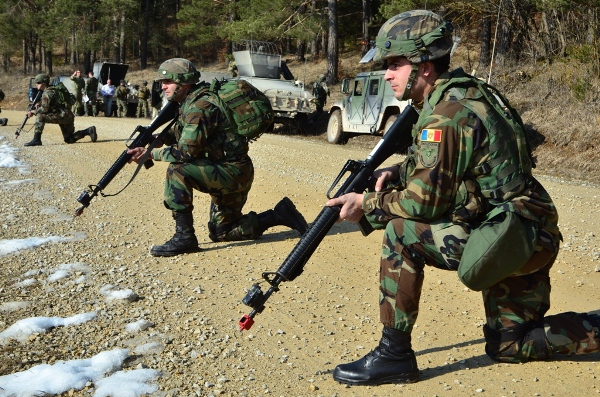 R. Moldova trimite trupe și echipamente pentru exerciții militare în România - armata-1518279037.jpg
