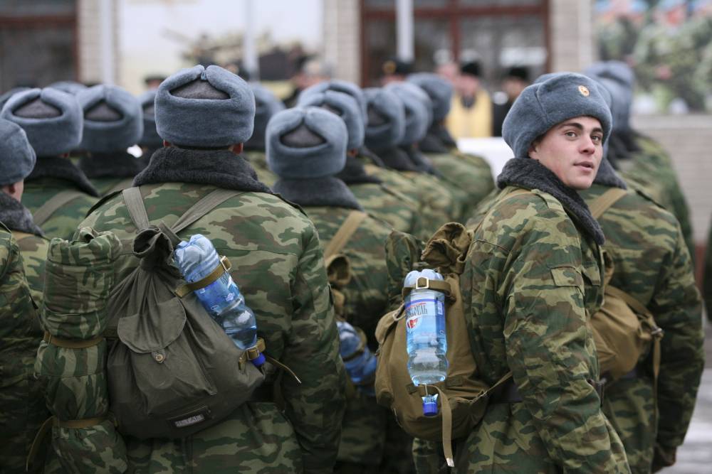 Străinii se pot înrola în armata rusă. Care este singura condiție impusă de Vladimir Putin - armatarusareuters-1420569040.jpg