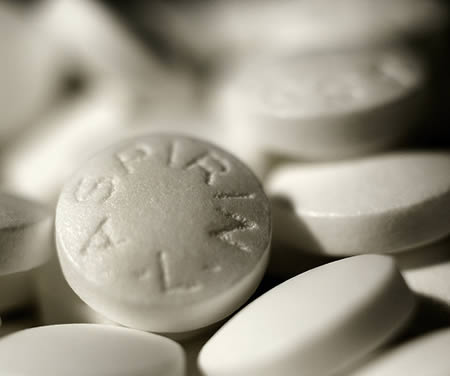 Aspirina poate duce la orbire - aspirina-1317762314.jpg