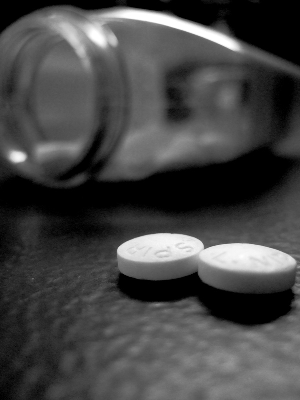 Aspirina poate crește riscul hemoragiilor interne - aspirina-1326212655.jpg