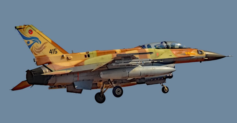 Avioanele Israelului au bombardat Fâșia Gaza pentru a 7-a noapte consecutiv - atac-1597751337.jpg