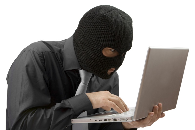 Laptopurile și bijuteriile - prada preferată de hoți - ataccibernetic-1332416846.jpg