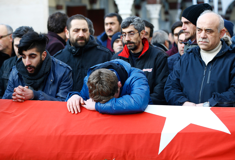 Răsturnare de situație în Istanbul. Atacatorul din noaptea de Revelion a avut motive financiare - atacclubistanbul-1484574746.jpg