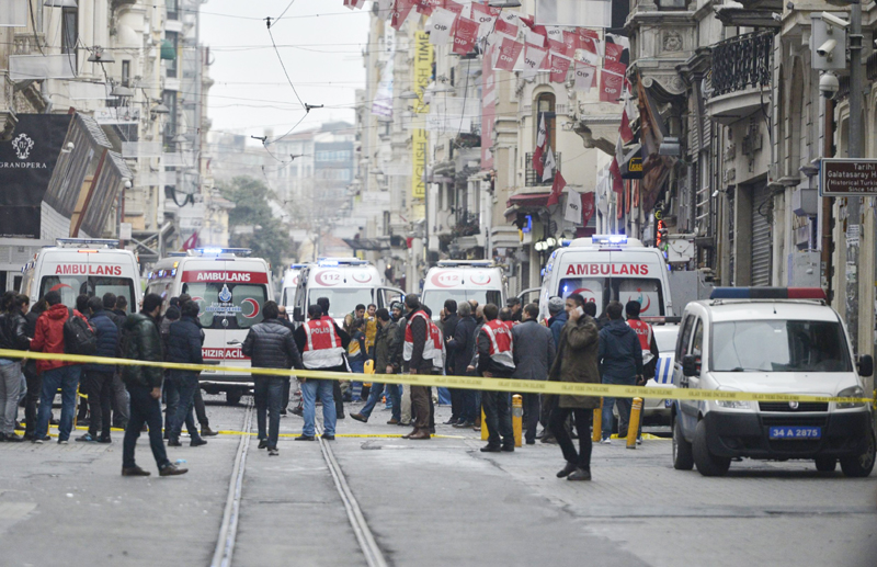 Un nou atentat cu bombă în Istanbul - atentatistanbul-1465393066.jpg