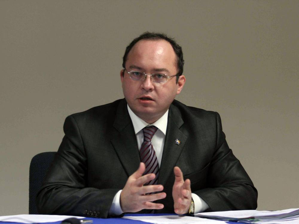 Ministrul Bogdan Aurescu, prezent la reuniunea Consiliului Afaceri Externe - aurescu3-1444650637.jpg