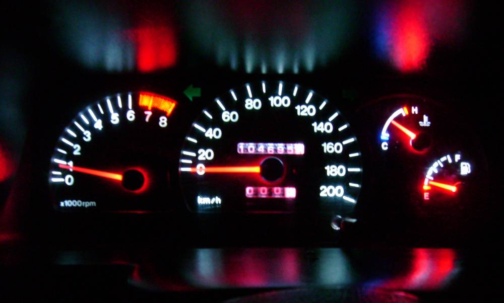 Minciuni sfruntate: 6% consum de benzină. Dacă mergi cu 90 km/h, amănuntul uitat… - auto-1513066716.jpg