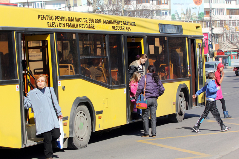 Program de week-end pentru autobuzele RATC în minivacanța de 1 Mai, la Constanța - auto-1524833014.jpg