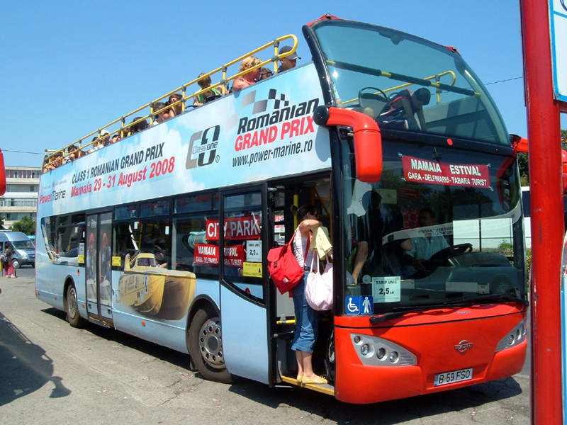 Autobuzele RATC circulă până la miezul nopții - autobuz-1372866411.jpg