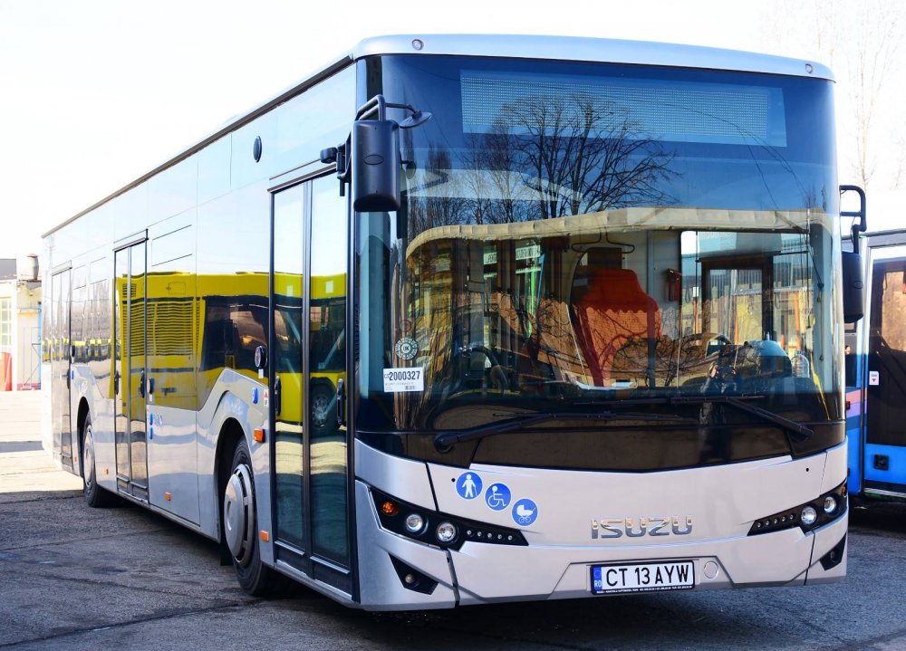 Mai multe autobuze pe linia 3, către cartierele Palazu Mare și Tomis Plus - autobuze-1548783983.jpg